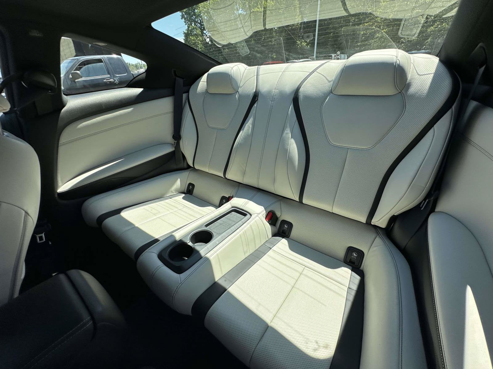 2022 INFINITI Q60 LUXE