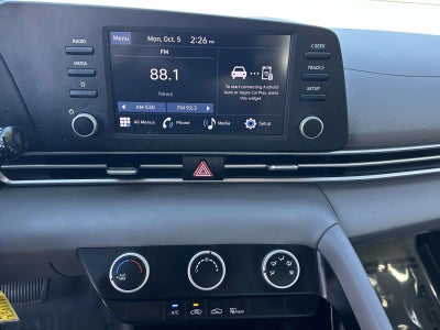 2025 Hyundai Elantra SE