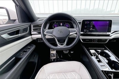 2025 Volkswagen Atlas Cross Sport 2.0T SEL Premium R-Line