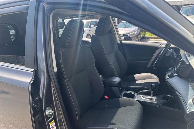 2018 Toyota RAV4 Base