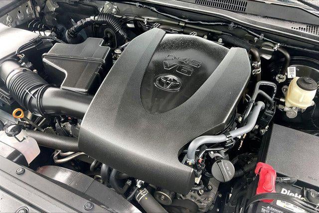 2020 Toyota TACOMA SR5 SR5
