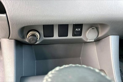 2011 Toyota TACOMA 4WD Double LB V6 AT (Natl)