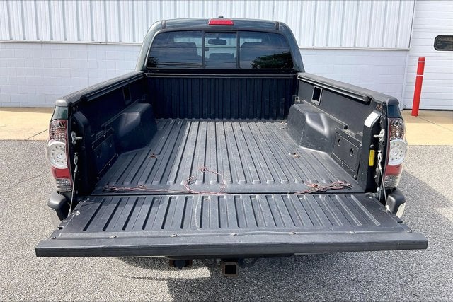 2011 Toyota TACOMA 4WD Double LB V6 AT (Natl)