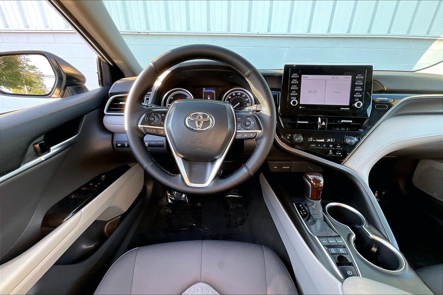 2022 Toyota Camry Hybrid Hybrid LE