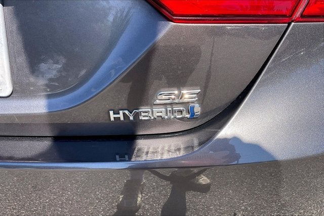 2021 Toyota Camry Hybrid Hybrid SE
