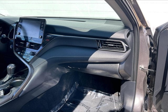 2021 Toyota Camry Hybrid Hybrid SE