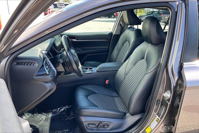 2021 Toyota Camry Hybrid Hybrid SE