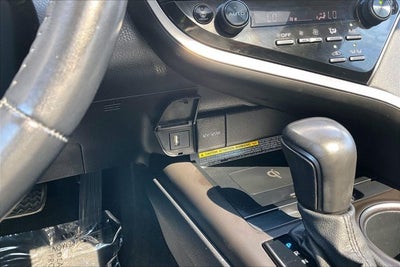 2021 Toyota Camry Hybrid Hybrid SE