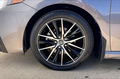 2021 Toyota Camry Hybrid Hybrid SE