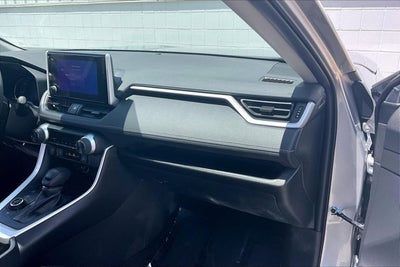2025 Toyota RAV4 HYBRID Hybrid XLE