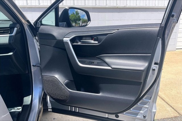 2025 Toyota RAV4 HYBRID Hybrid XLE