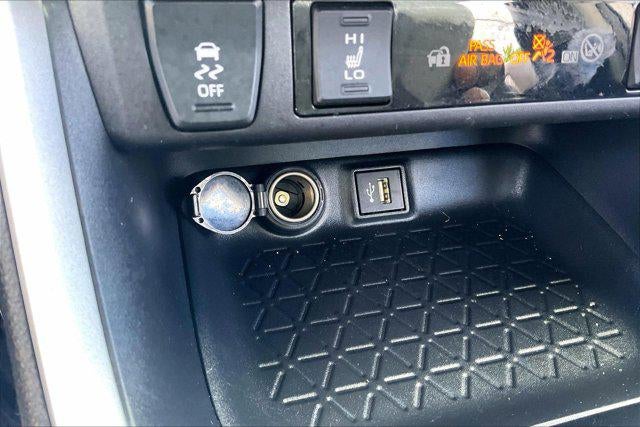 2025 Toyota RAV4 HYBRID Hybrid XLE