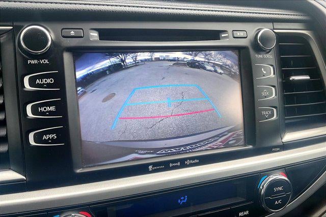 2016 Toyota HIGHLANDER LE Plus