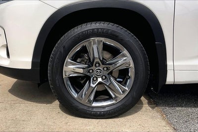 2018 Toyota HIGHLANDER Limited Platinum