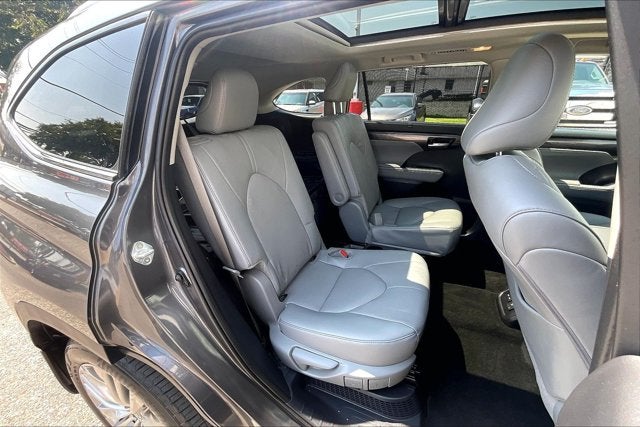2024 Toyota Highlander Hybrid Hybrid Platinum