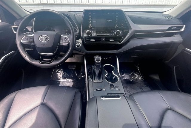 2020 Toyota HIGHLANDER XLE