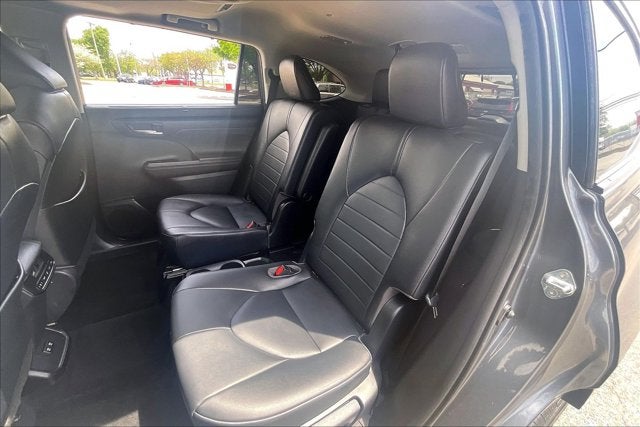 2020 Toyota HIGHLANDER XLE