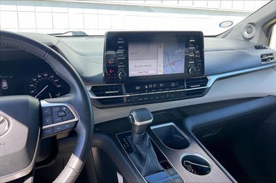 2021 Toyota Sienna XLE