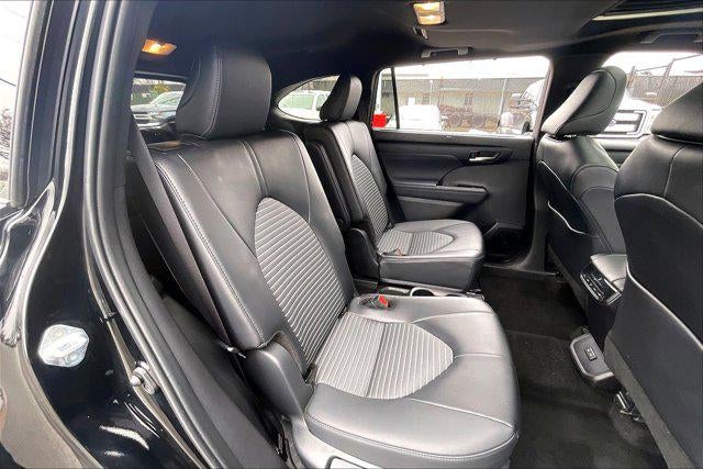 2025 Toyota HIGHLANDER XSE