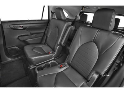 2025 Toyota Highlander XLE