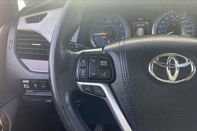 2019 Toyota Sienna Base