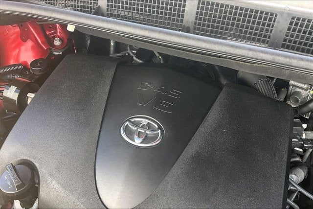 2019 Toyota Sienna Base