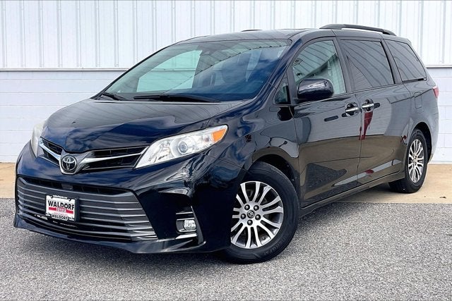 2019 Toyota Sienna Base