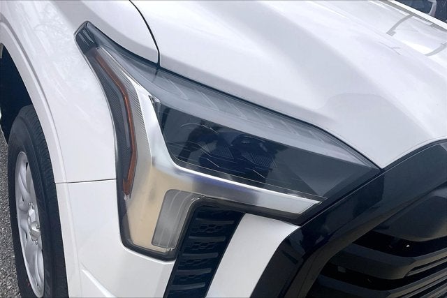 2023 Toyota Tundra 4WD SR