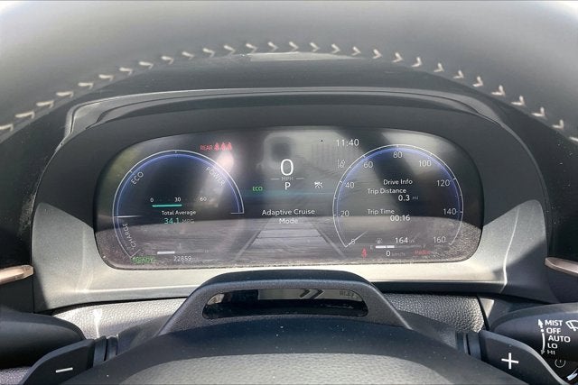 2025 Toyota Crown Signia Limited