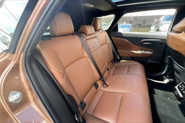 2025 Toyota Crown Signia Limited