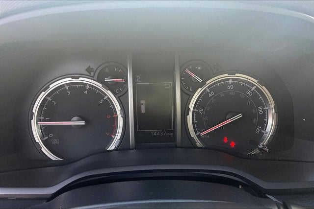 2023 Toyota 4RUNNER TRD Off Road