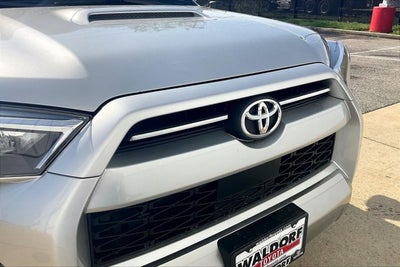 2023 Toyota 4RUNNER TRD Off Road