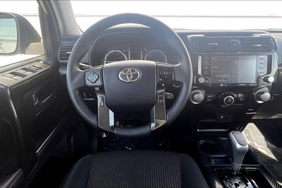 2023 Toyota 4RUNNER TRD Off Road