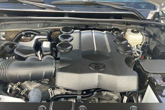 2023 Toyota 4RUNNER TRD Off Road