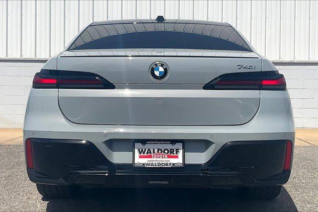2024 BMW 740i 740i