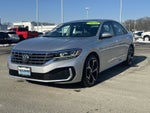 2020 Volkswagen Passat 2.0T R-Line