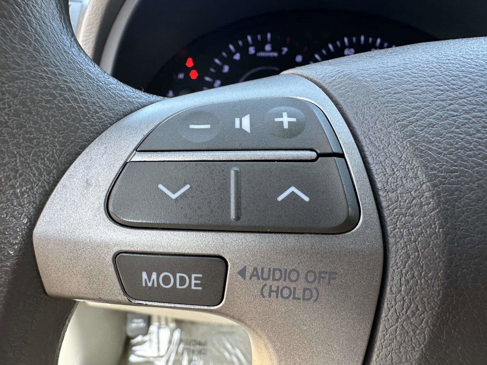 2010 Toyota Camry LE