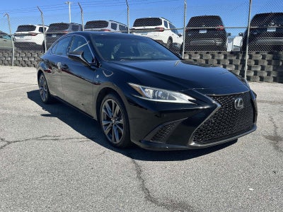 2019 Lexus ES 