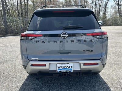 2023 Nissan Pathfinder Platinum