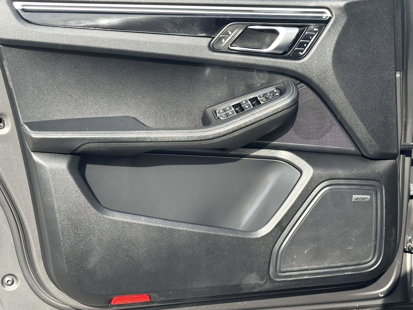 2018 Porsche Macan Base