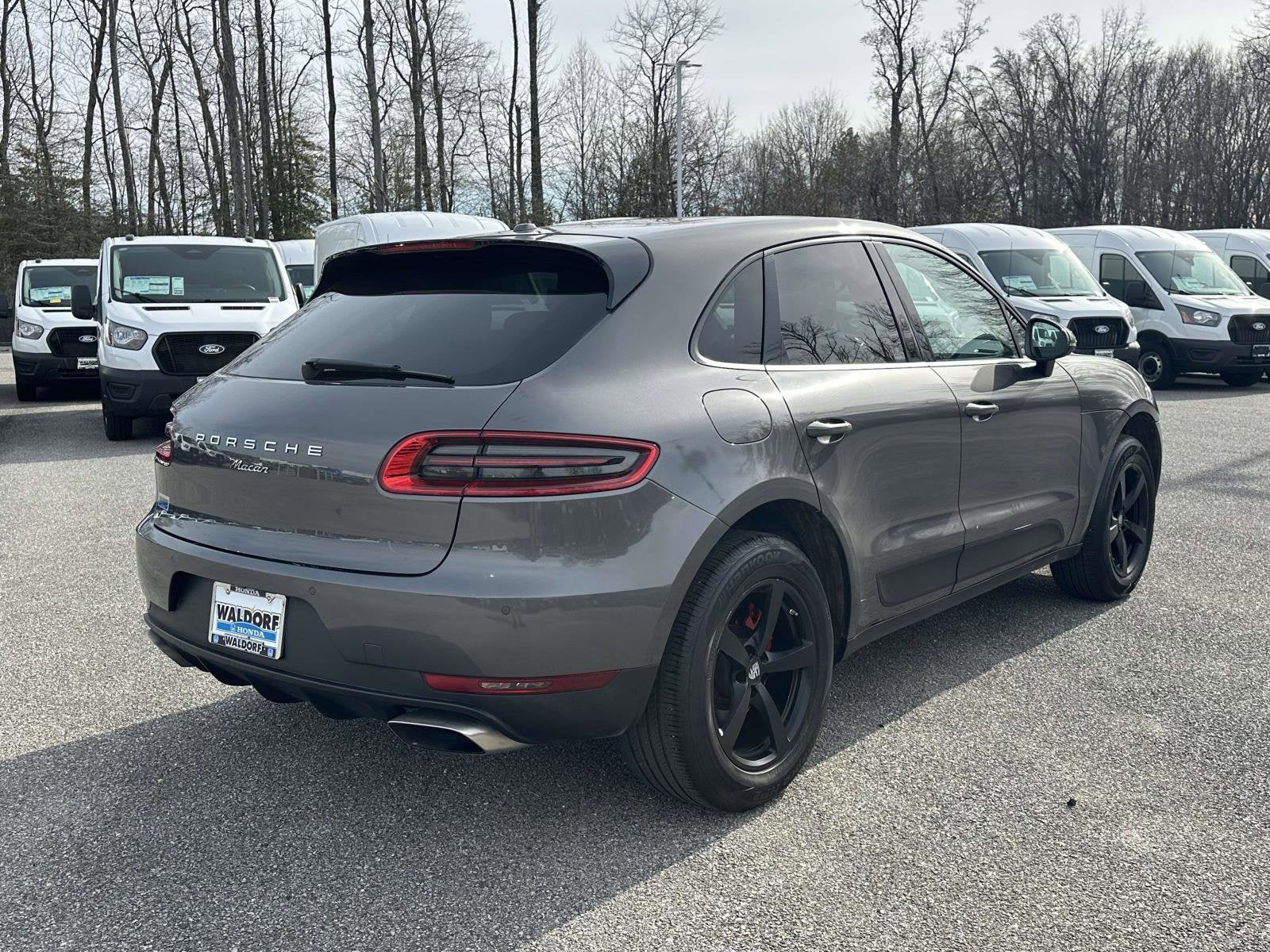 2018 Porsche Macan Base