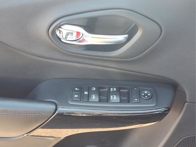 2019 Jeep Cherokee Altitude