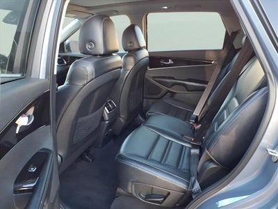 2020 Kia Sorento EX V6