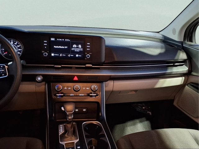 2023 Kia Carnival MPV LX