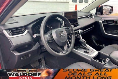 2025 Toyota RAV4 LE