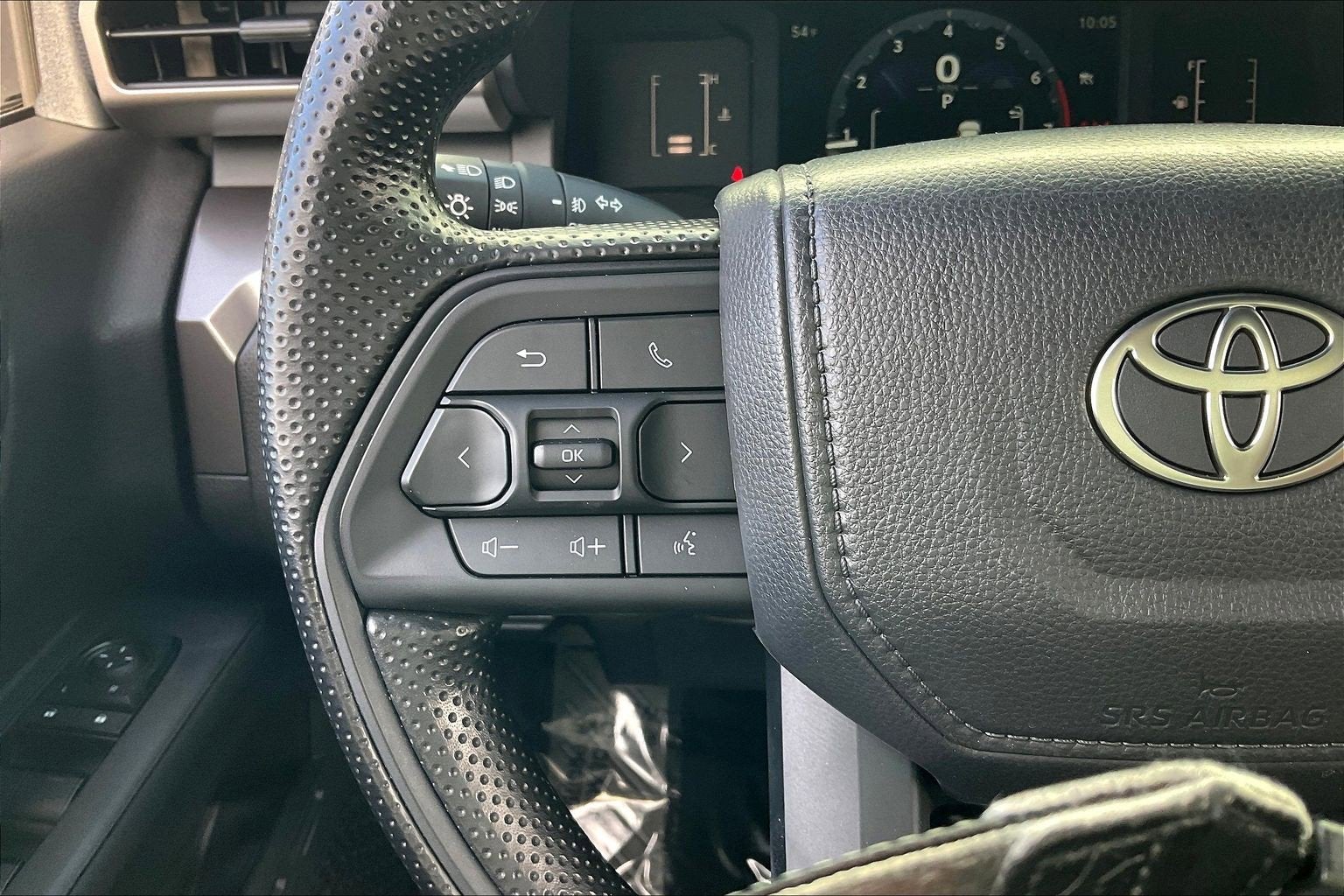 2025 Toyota Tacoma 2WD SR5