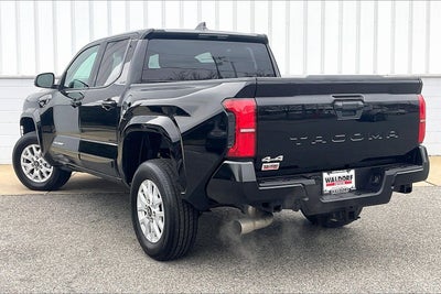 2025 Toyota Tacoma 4WD SR5