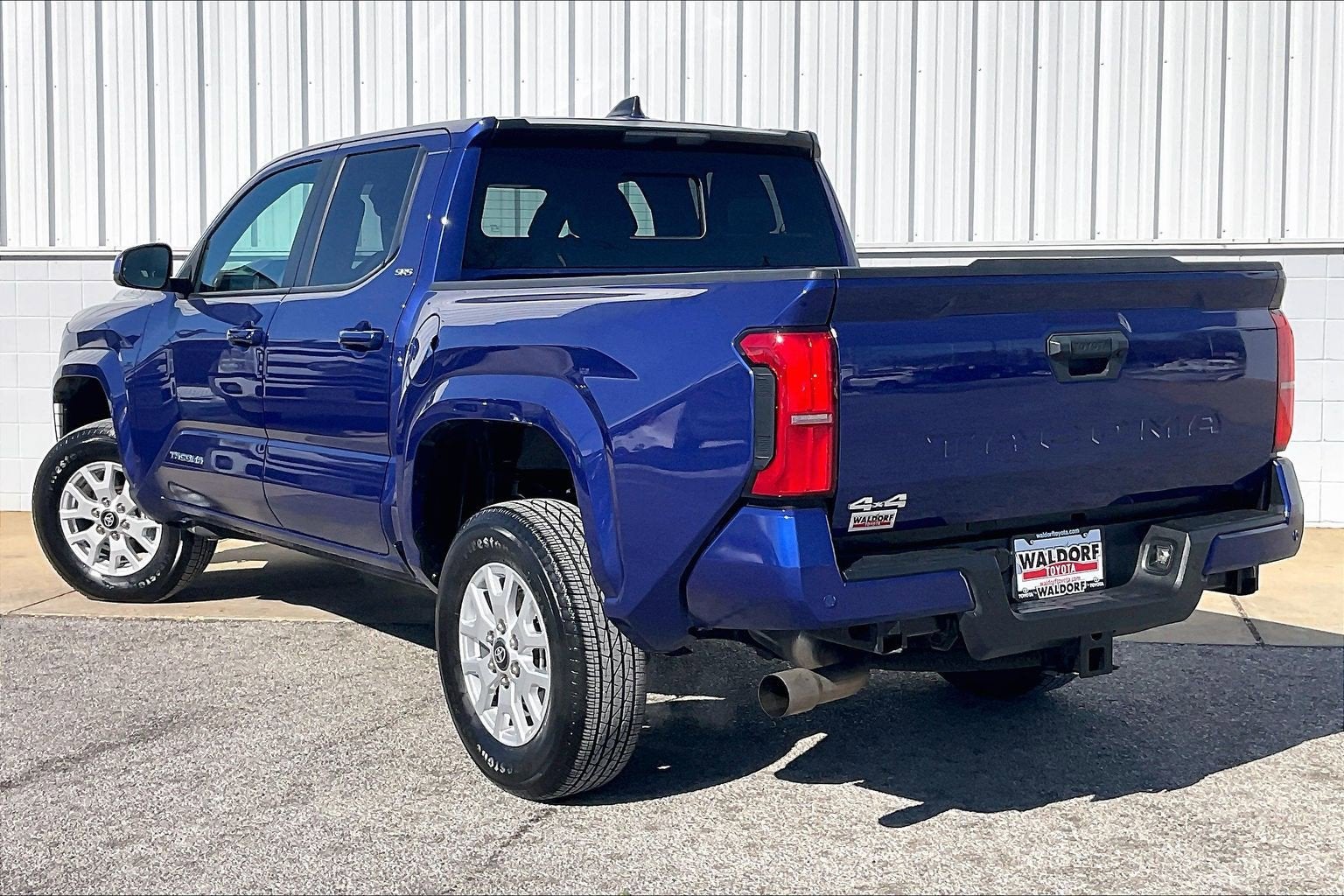 2024 Toyota Tacoma 4WD SR5