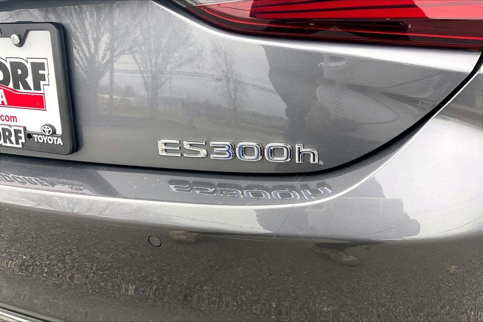 2021 Lexus ES ES 300h