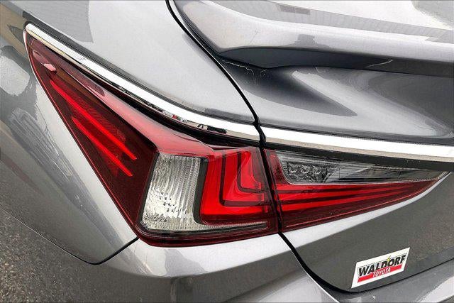 2021 Lexus ES ES 300h